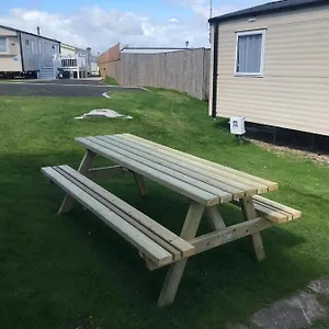 Marton Mere 6 Berth Caravan Campsite