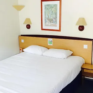 Campanile 2*, Cardiff United Kingdom